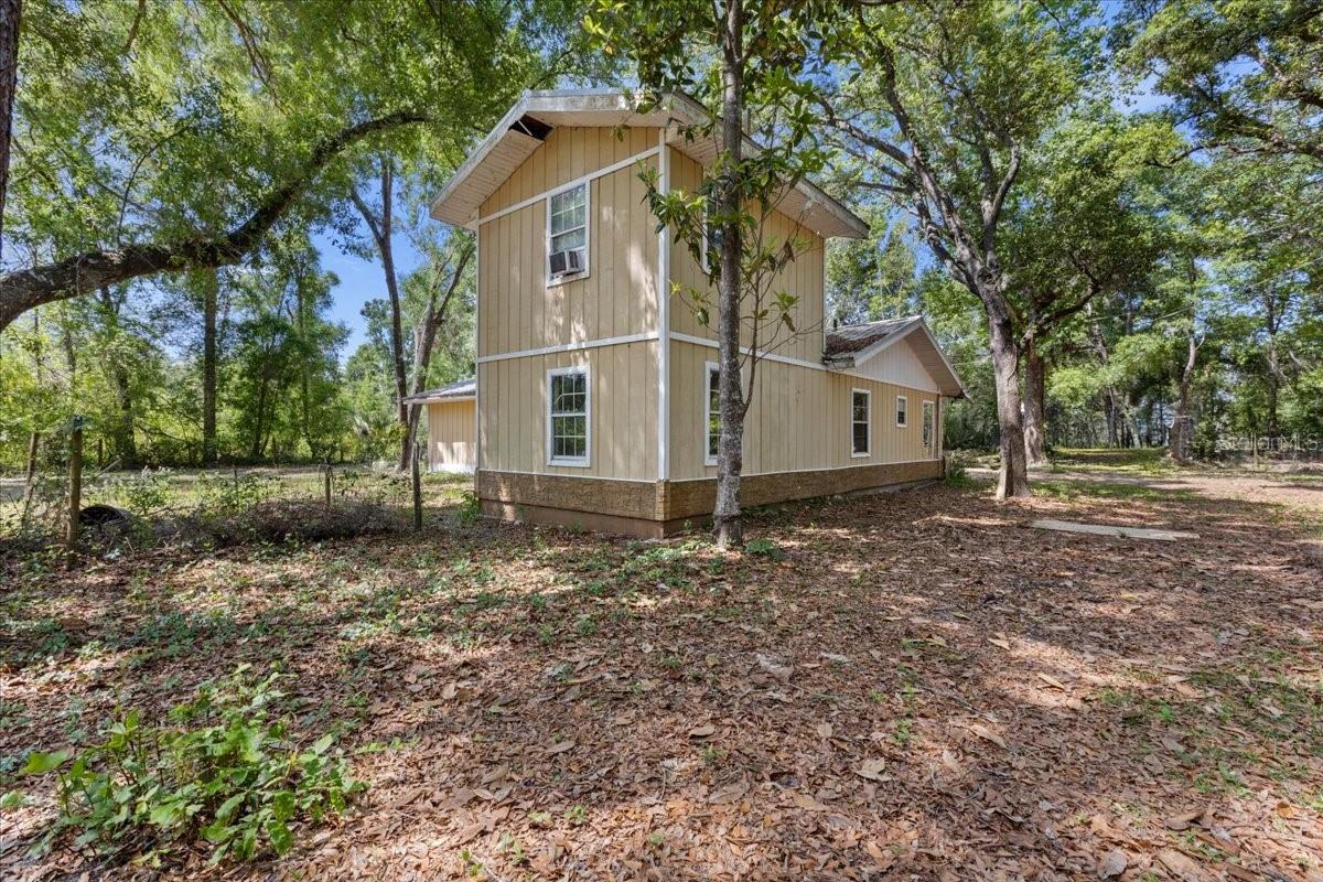 MANATEE FARMS ESTATES - Residential