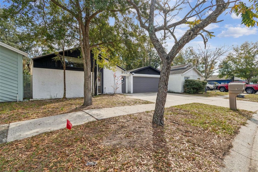 Photo of 1930 Gregory Drive, Tampa, FL 33613 (MLS # W7882425)