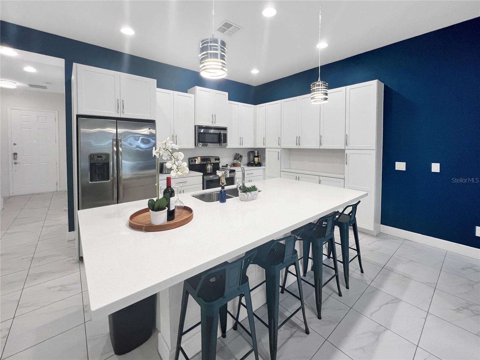 454 CAPTIVA DRIVE