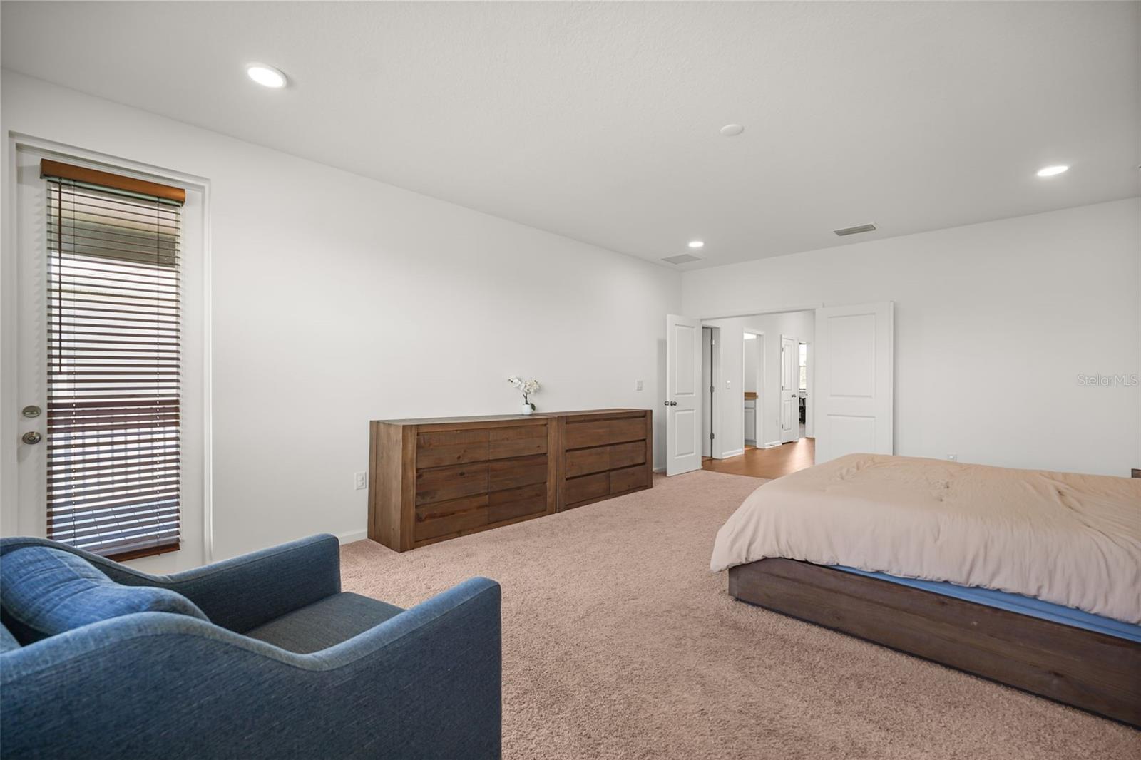 ESTATES AT RIVERCREST - Residential