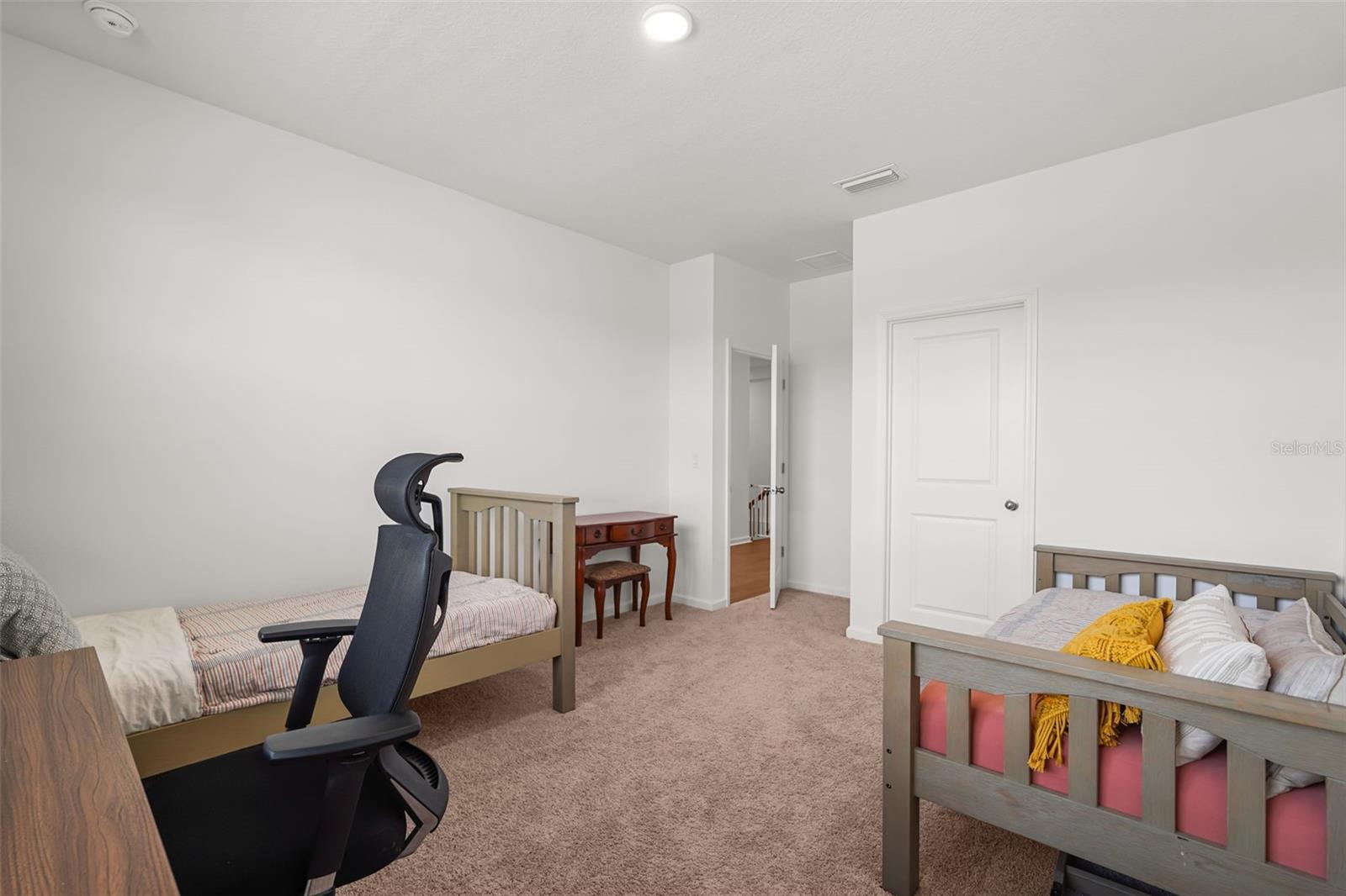 ESTATES AT RIVERCREST - Residential