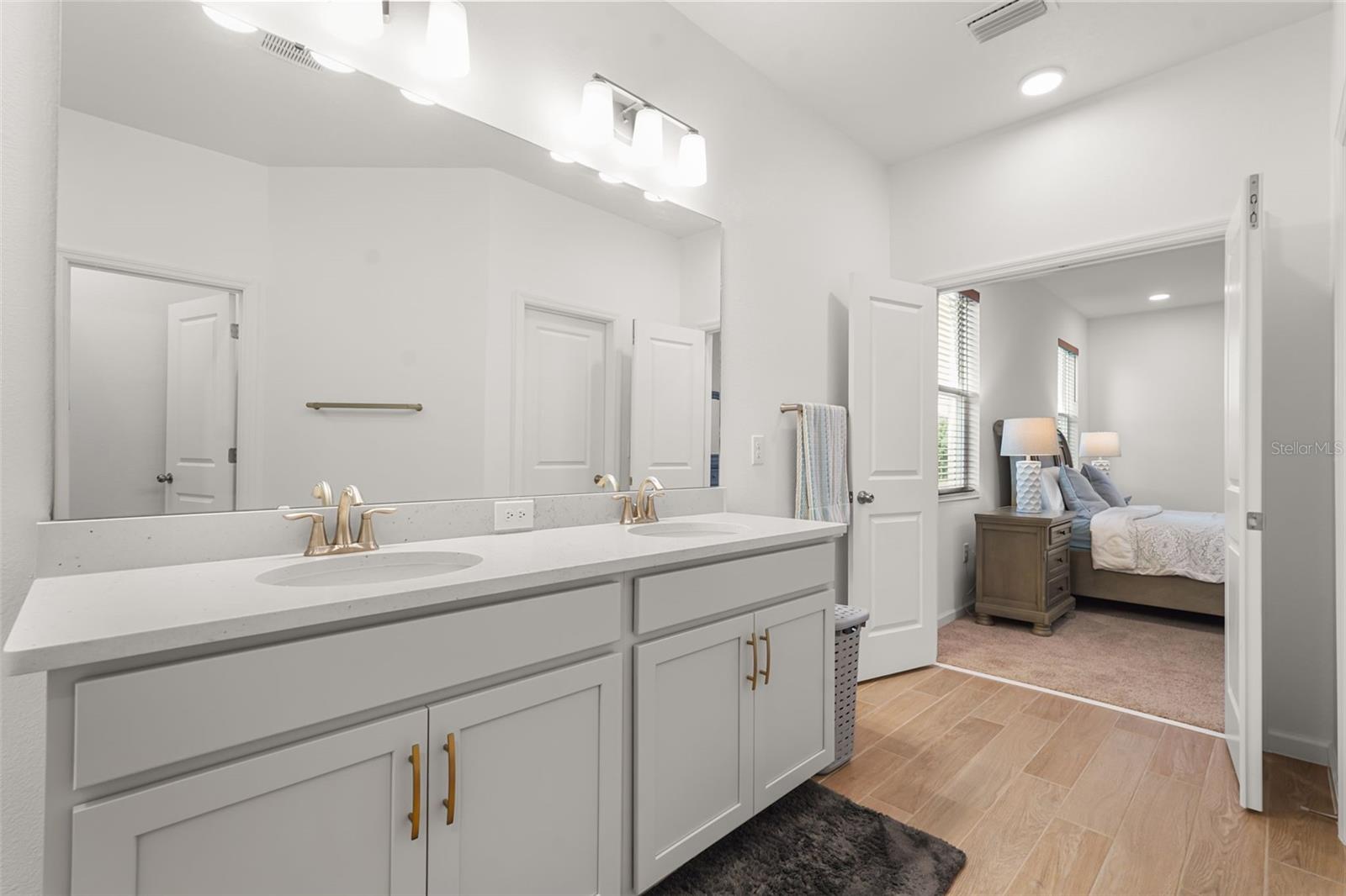 ESTATES AT RIVERCREST - Residential