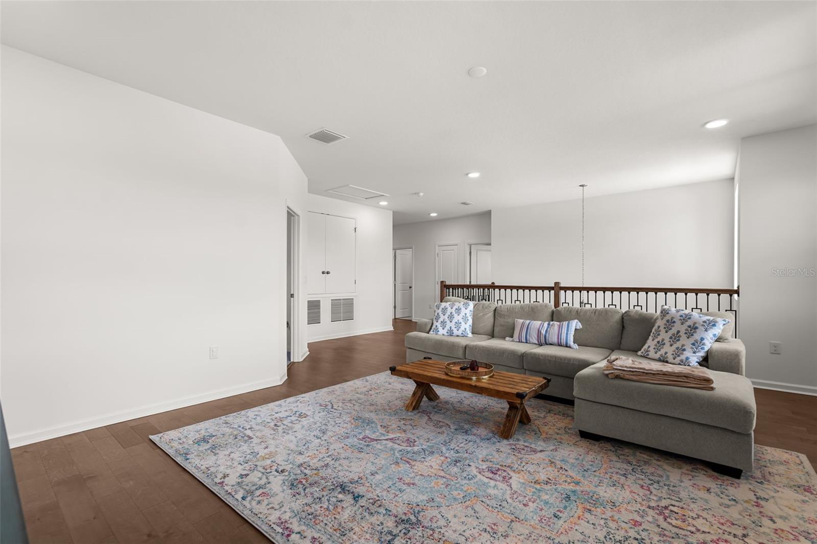 ESTATES AT RIVERCREST - Residential