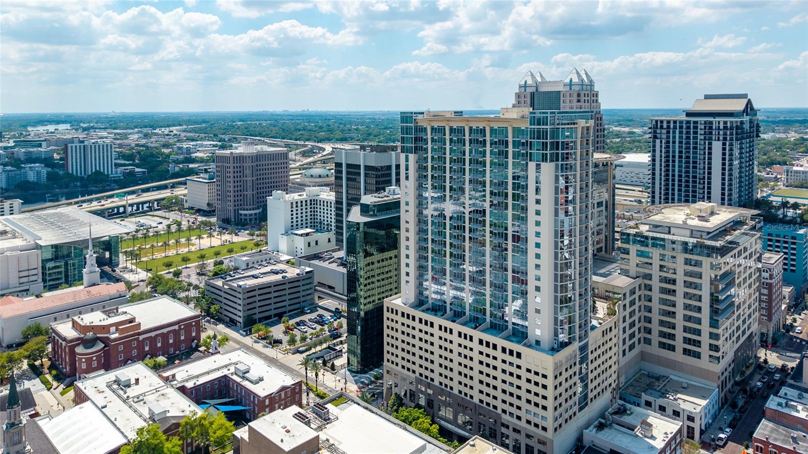 SOLAIRE/PLAZA CONDO - Residential