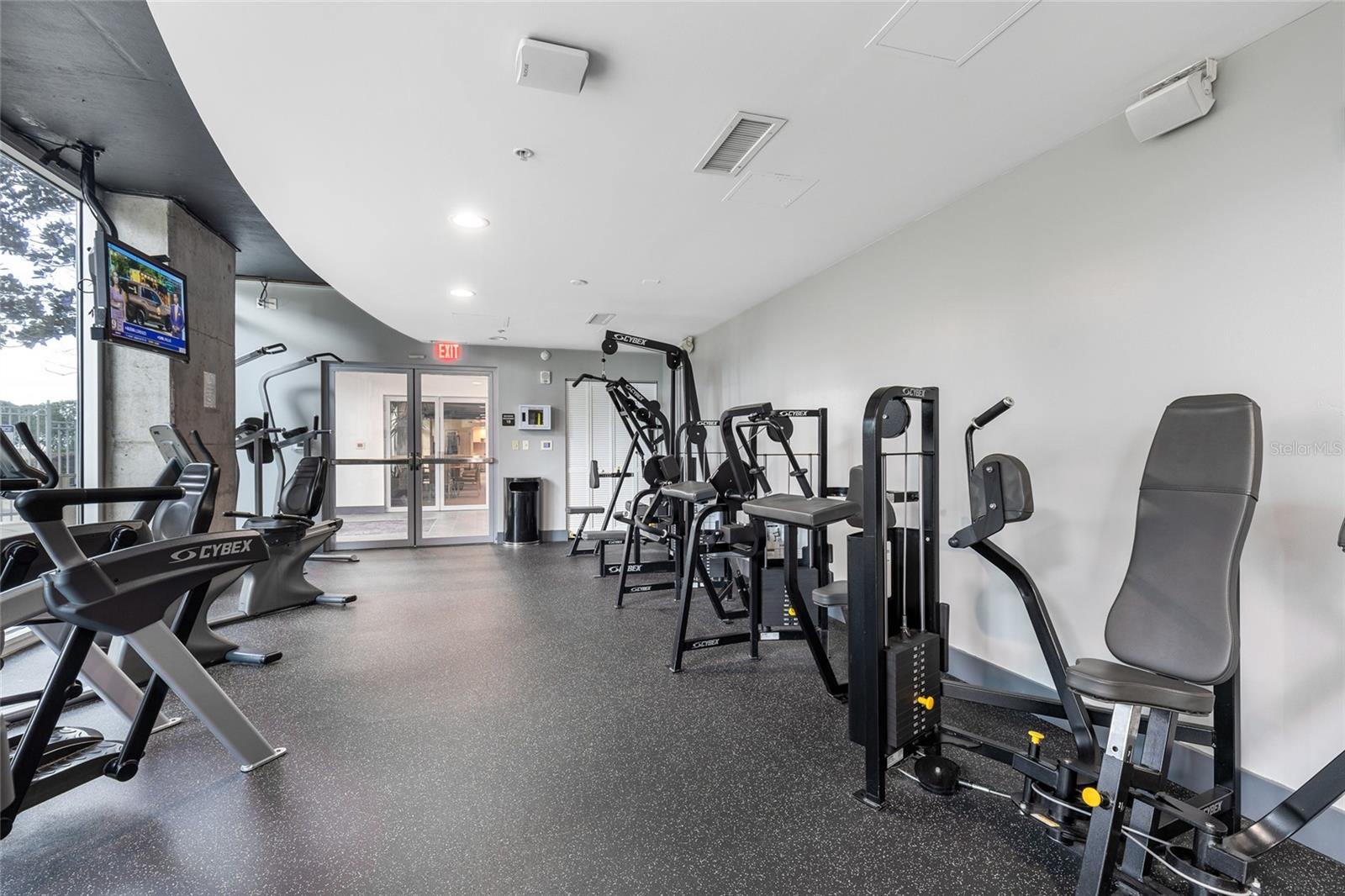 SOLAIRE/PLAZA CONDO - Residential