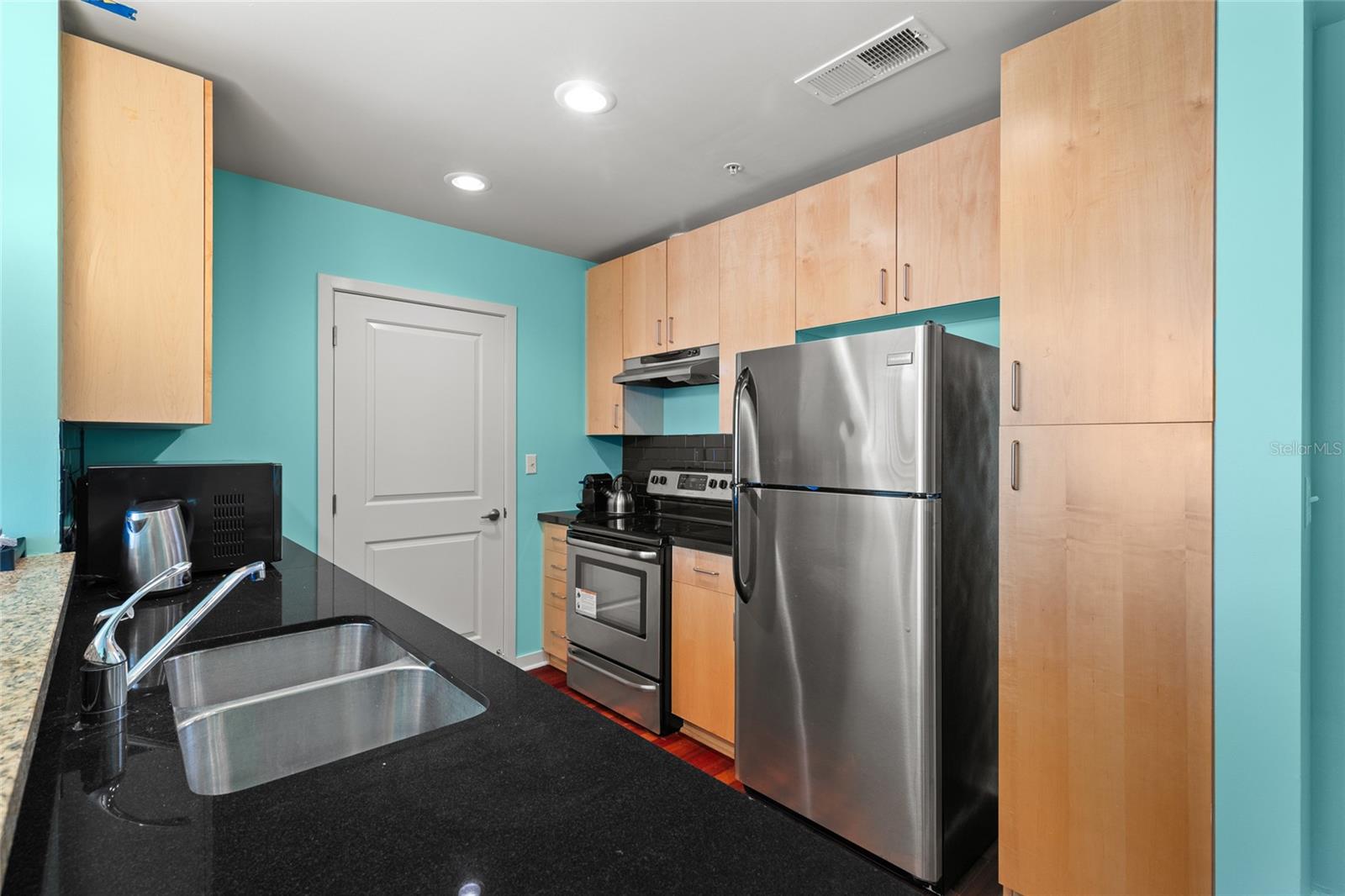 155 S COURT AVENUE 2305