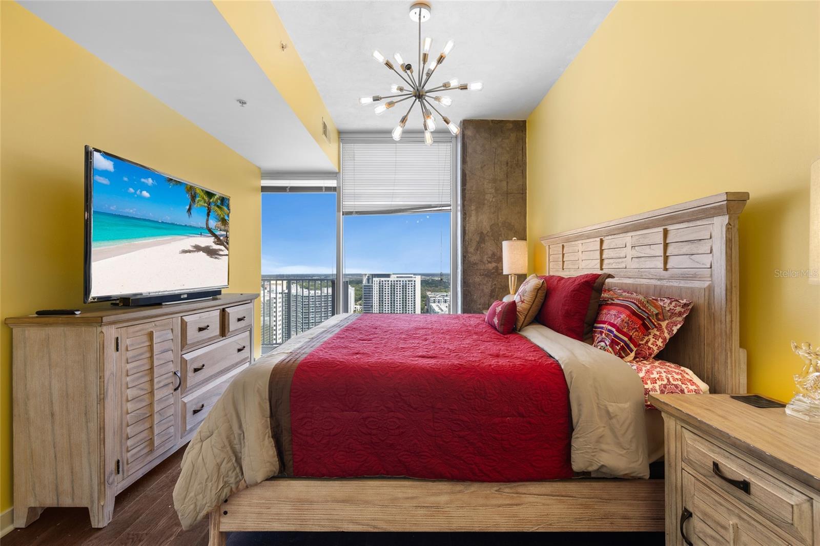 SOLAIRE/PLAZA CONDO - Residential