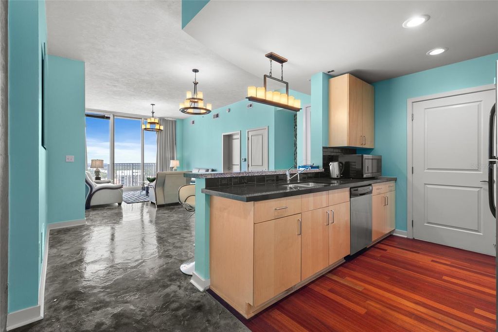 Photo of 155 S Court Avenue #2305, Orlando, FL 32801 (MLS # O6393019)