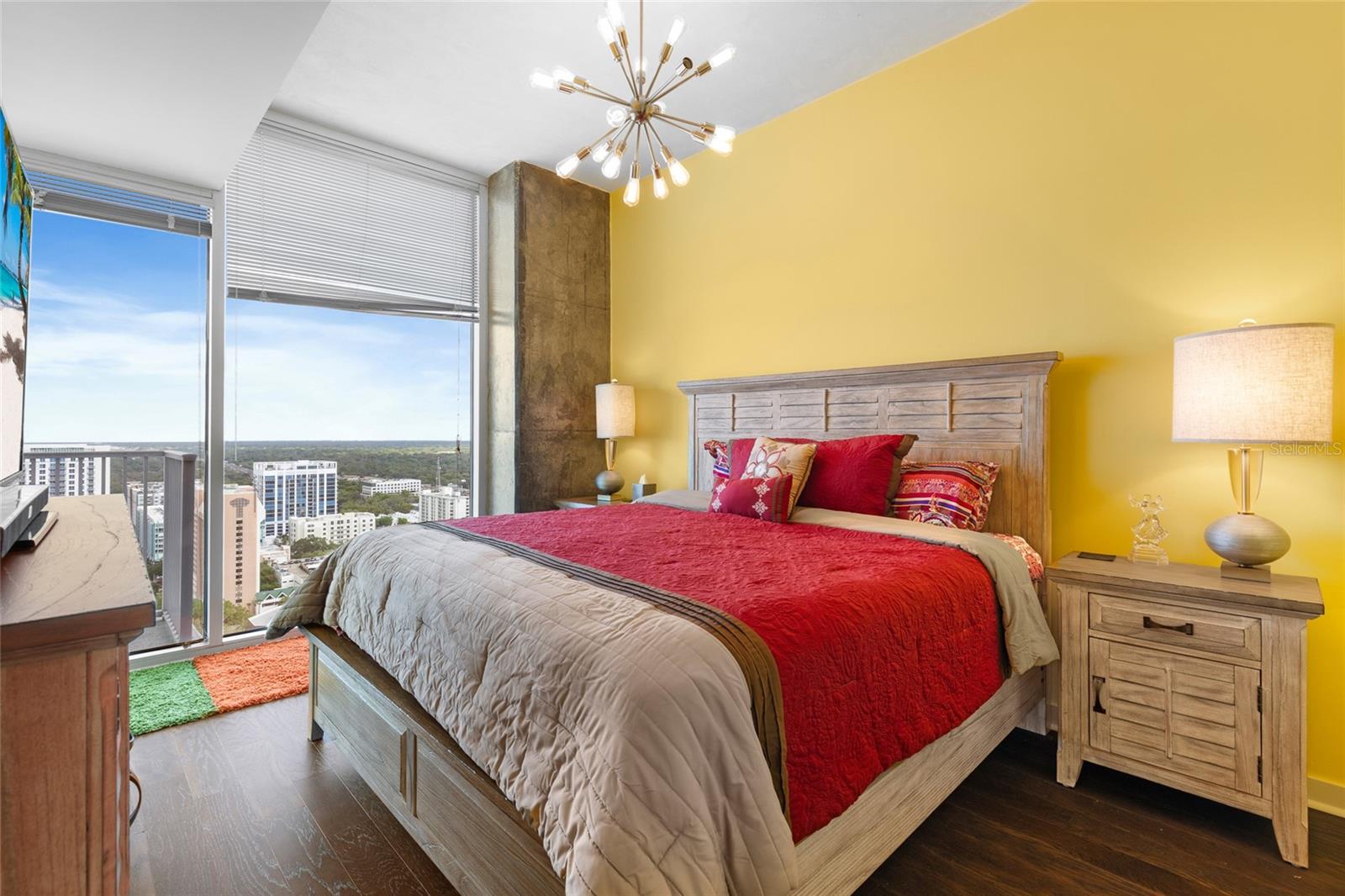 SOLAIRE/PLAZA CONDO - Residential