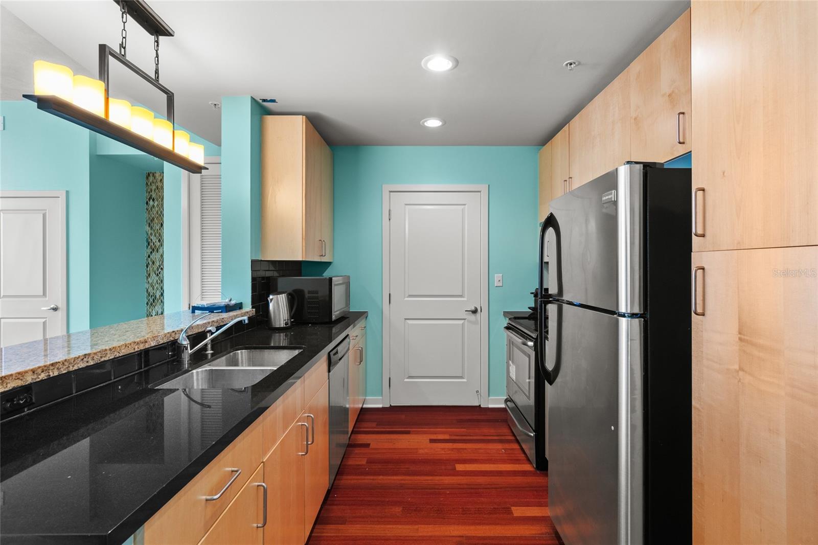 155 S COURT AVENUE 2305