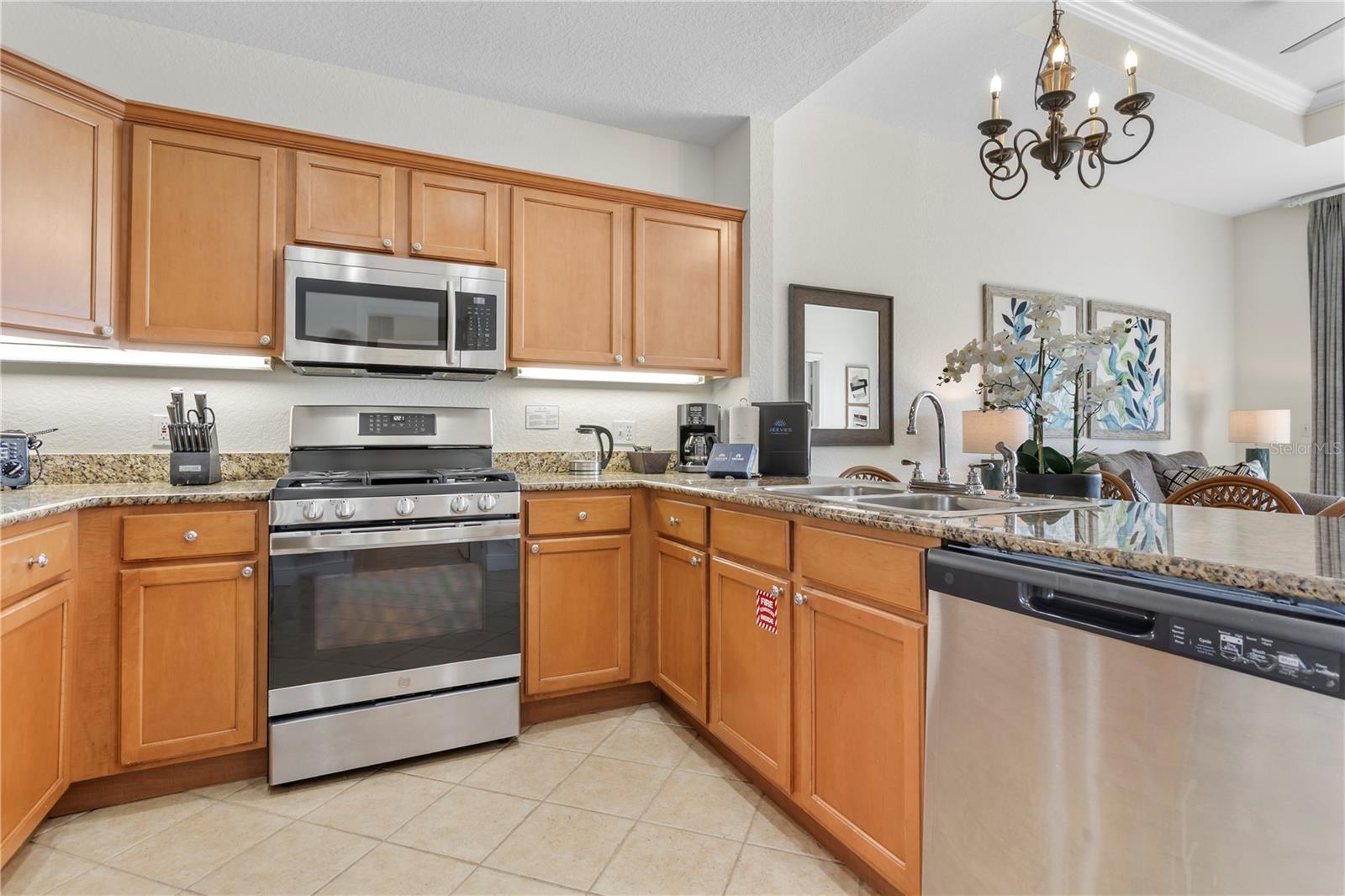 SEVEN EAGLES CONDO - Residential