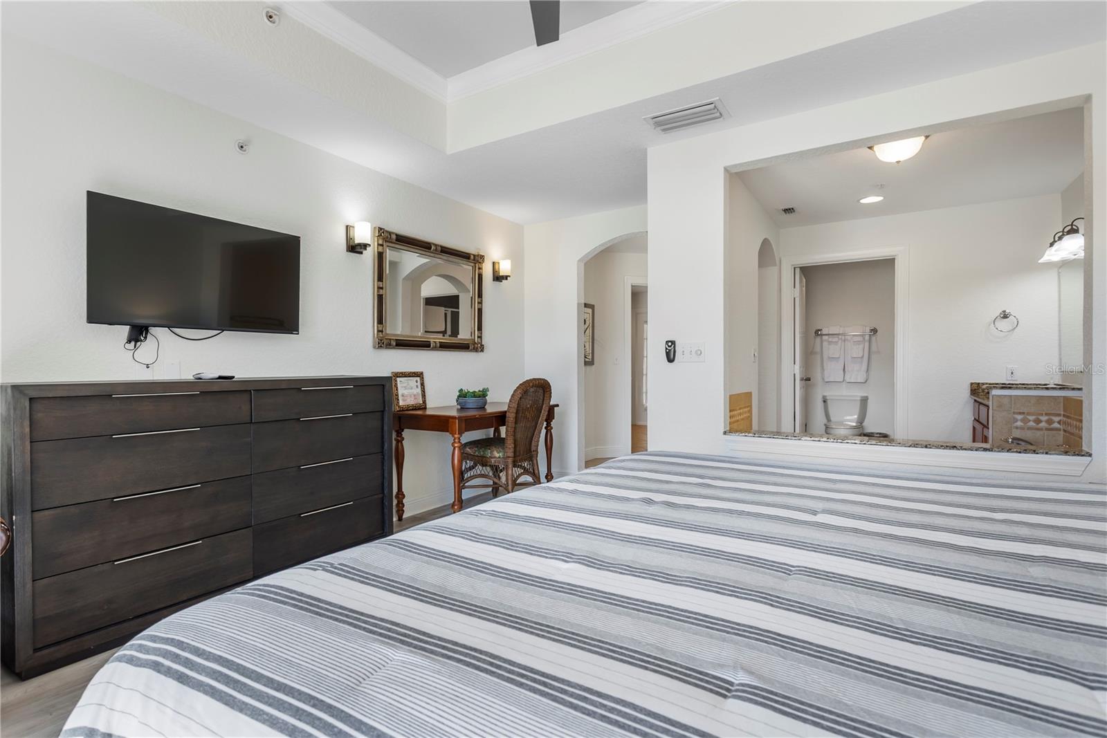 SEVEN EAGLES CONDO - Residential