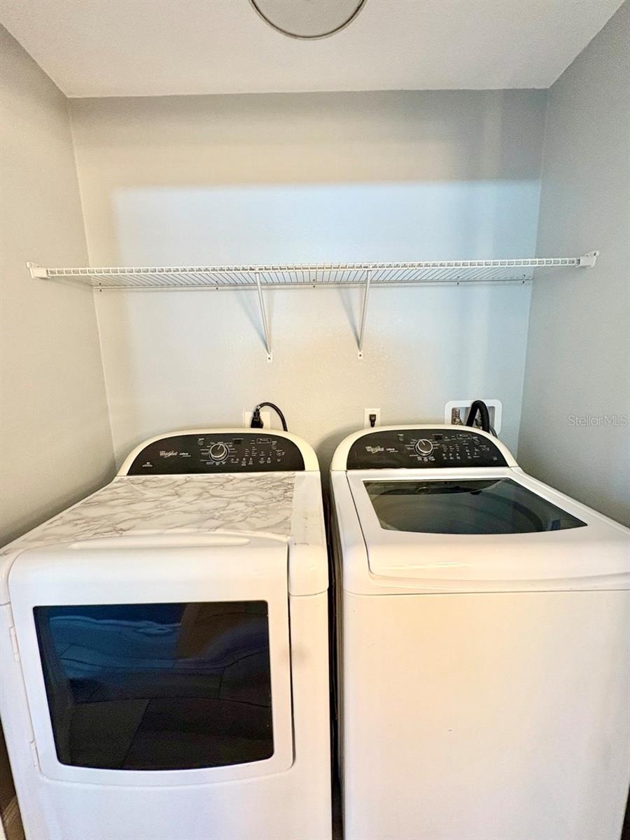 BARCLEY ESTATES - Residential Lease