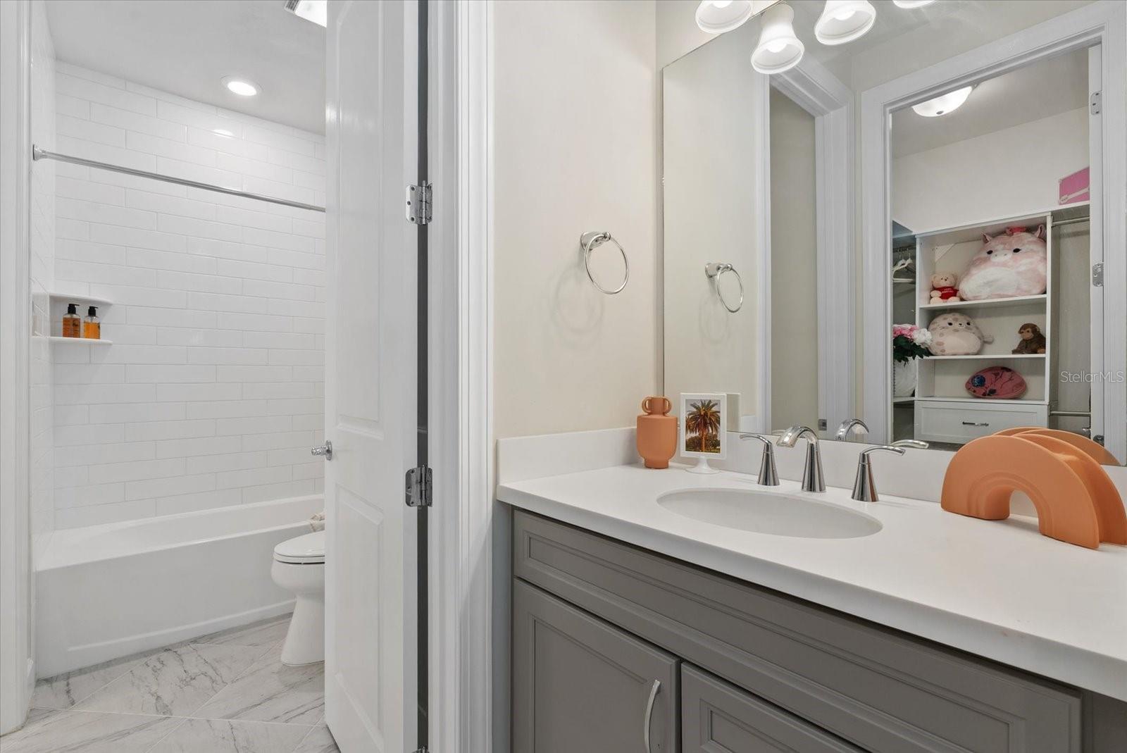 MALLORY PARK PH I D & PH II A - Residential