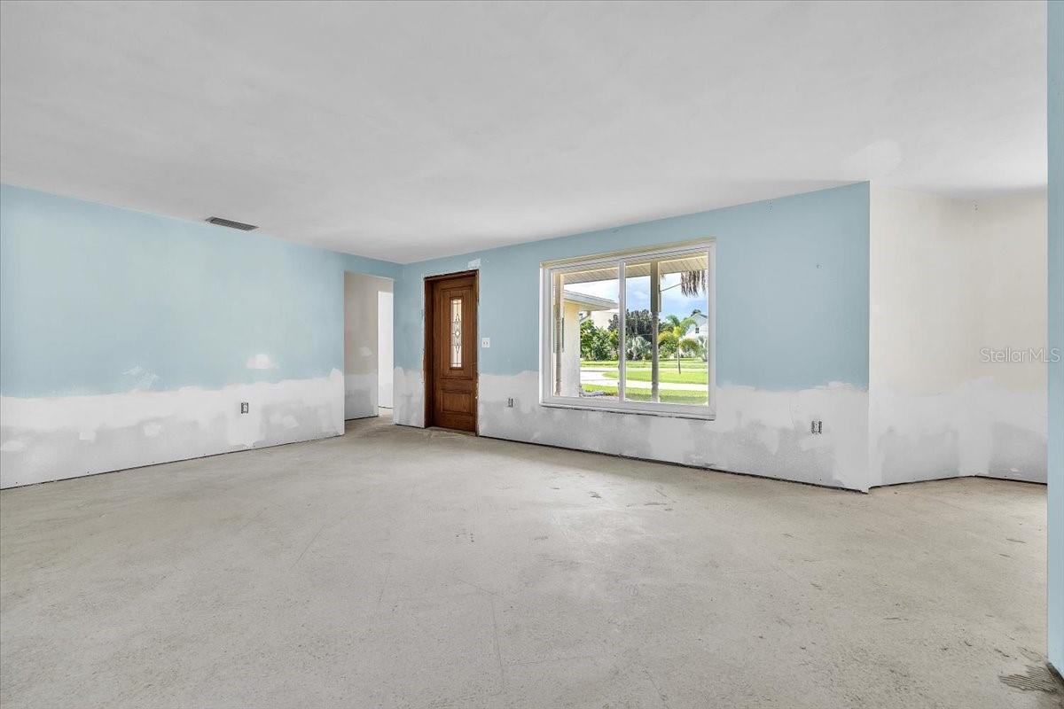 310 GREEN DOLPHIN DRIVE