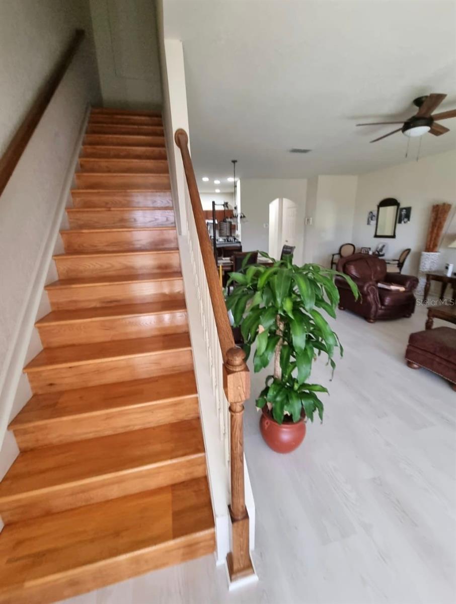 TOWNHOMES OF FLORA RIDGE - Residential Lease