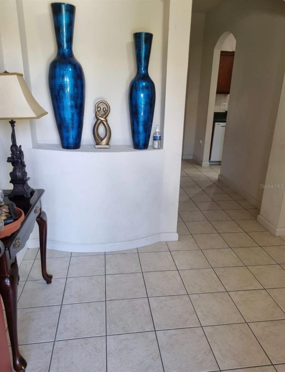 TOWNHOMES OF FLORA RIDGE - Residential Lease