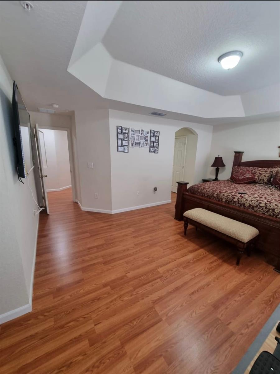 TOWNHOMES OF FLORA RIDGE - Residential Lease