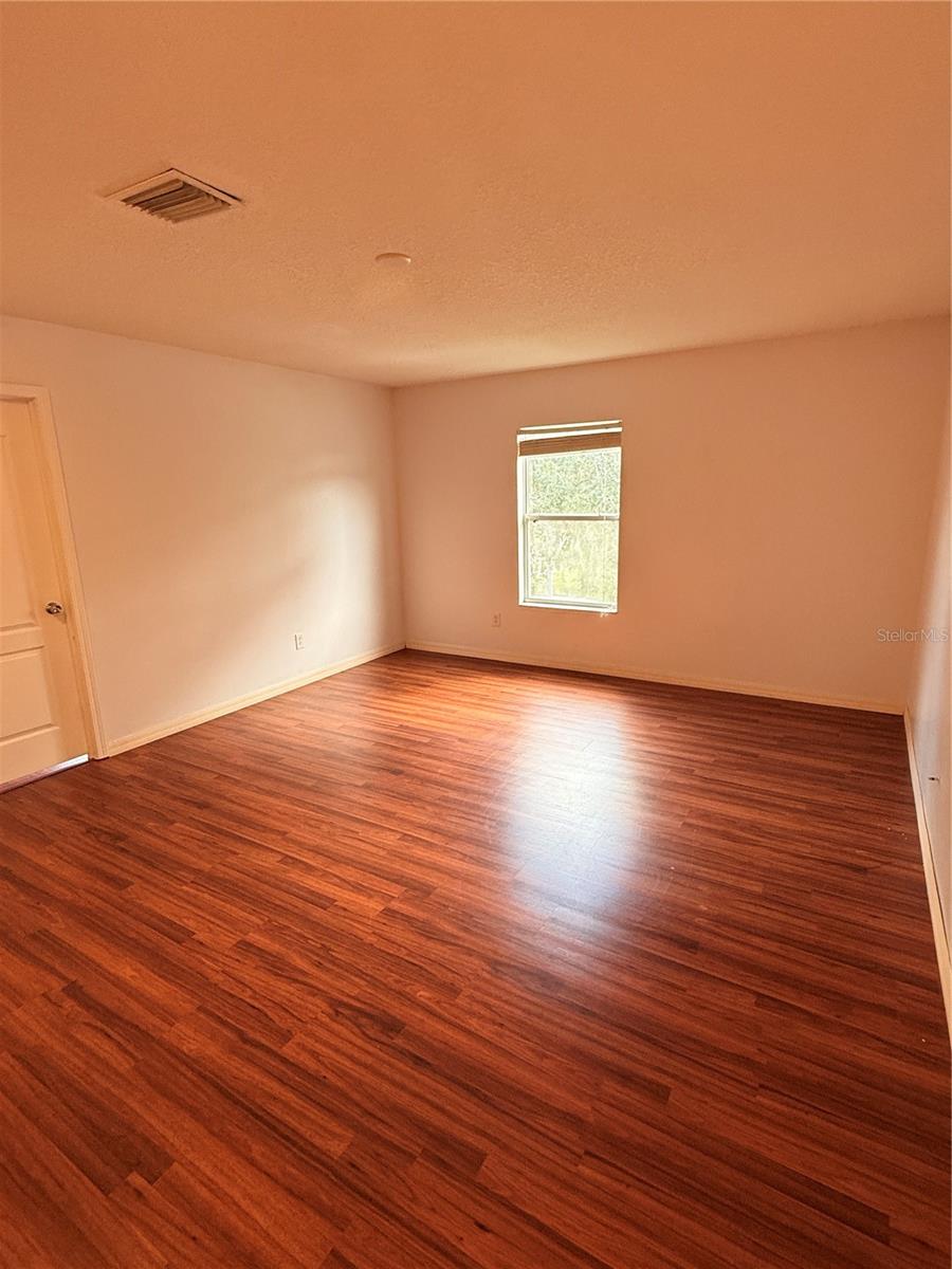 BLACKSTONE AT BAY PARK - Residential Lease
