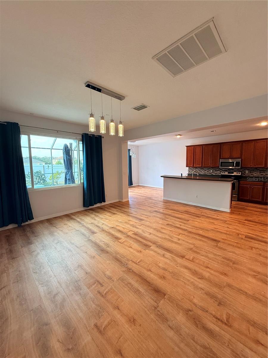 BLACKSTONE AT BAY PARK - Residential Lease