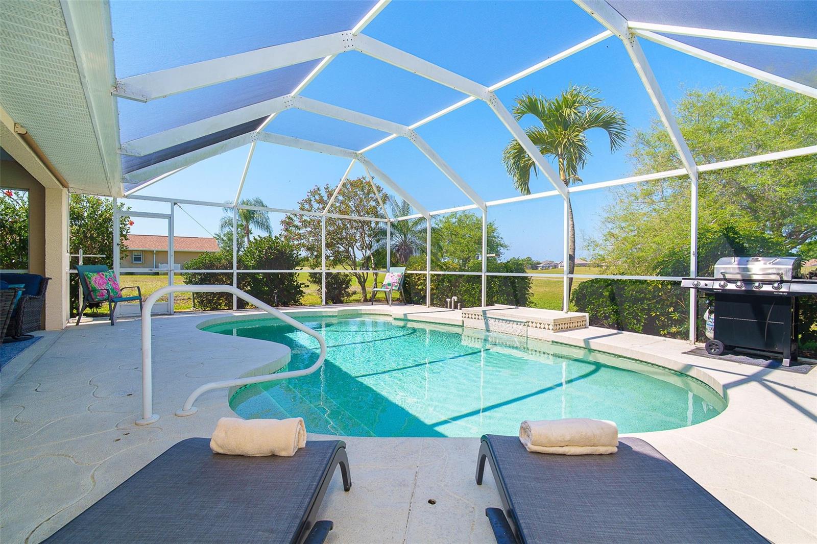 ROTONDA WEST WHITE MARSH - Residential