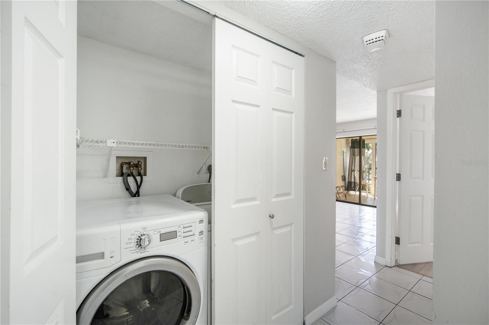 RUSTLEWOOD AT COUNTRYSIDE CONDO - Residential Lease