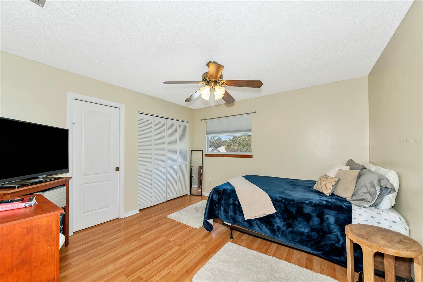 CEDAR CREEK - Residential