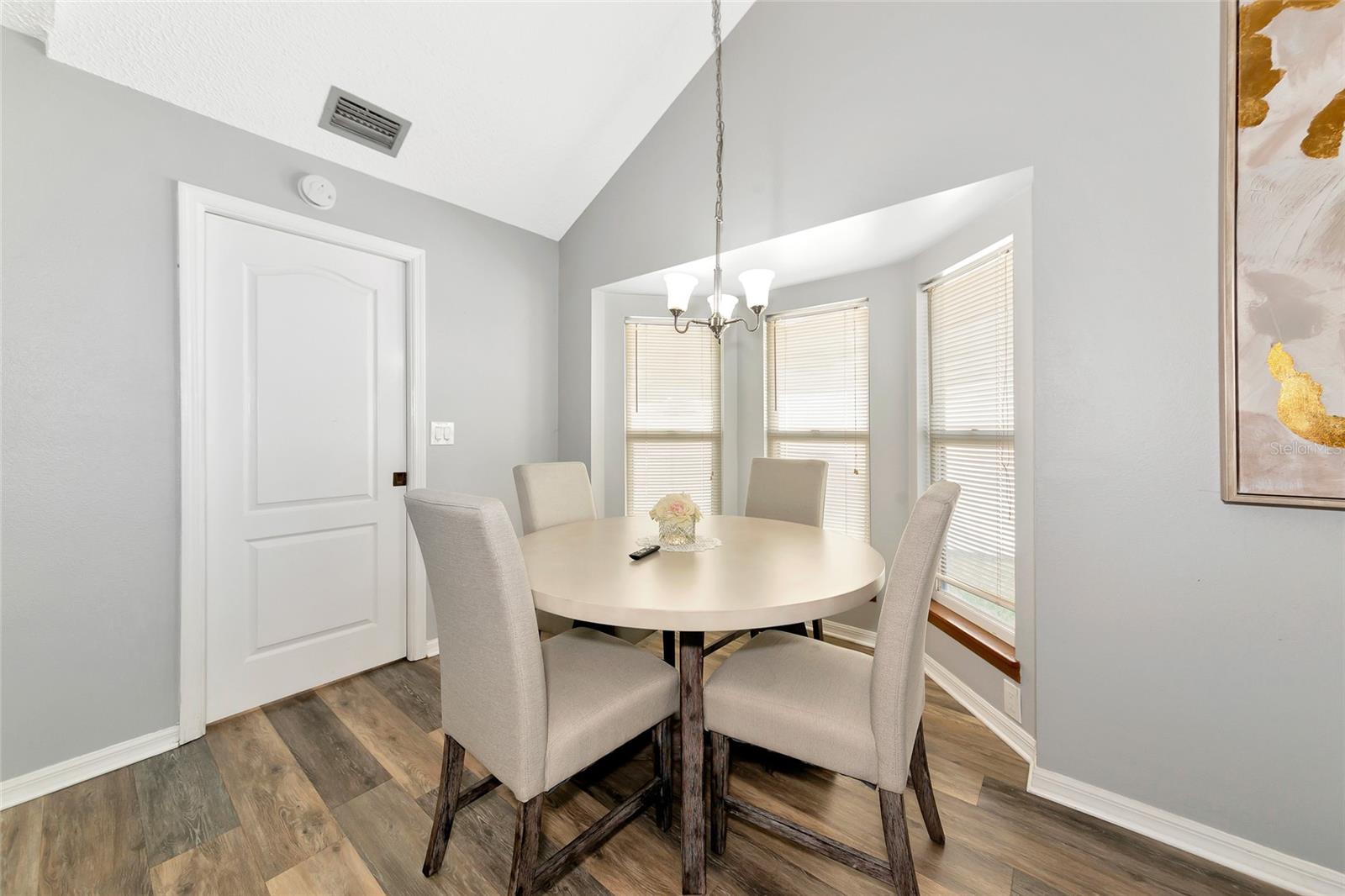 CEDAR CREEK - Residential