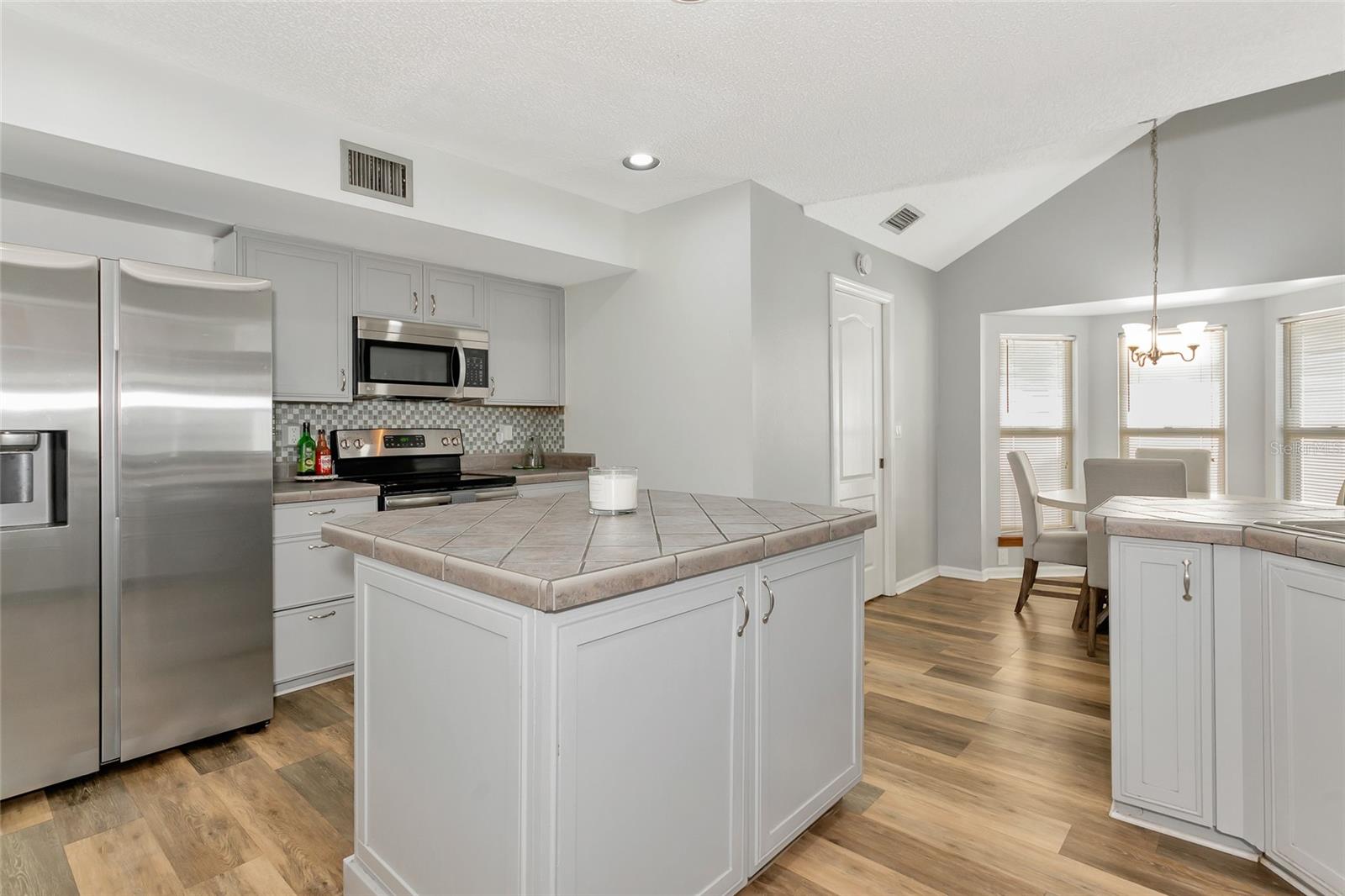 CEDAR CREEK - Residential