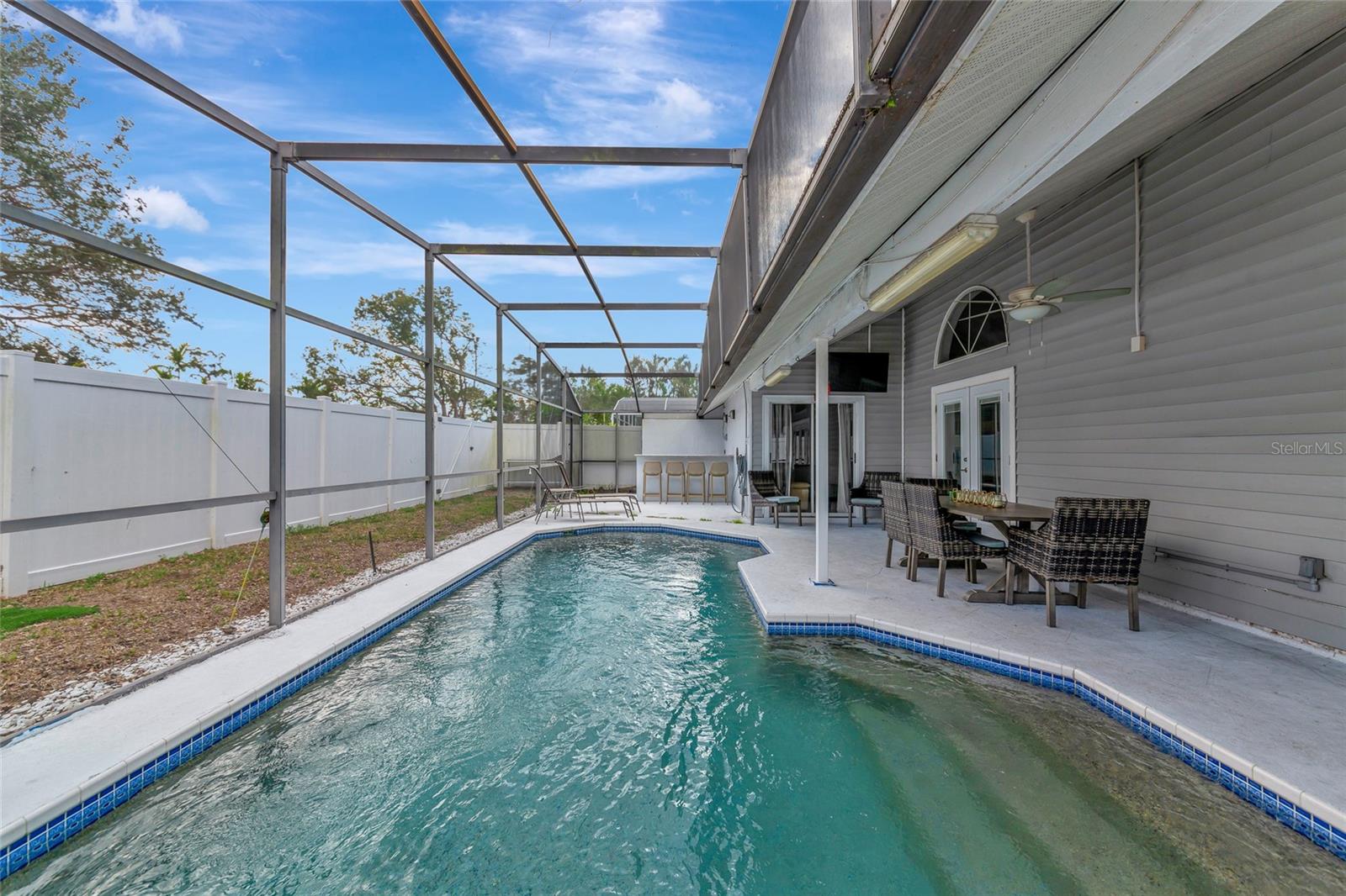 CEDAR CREEK - Residential