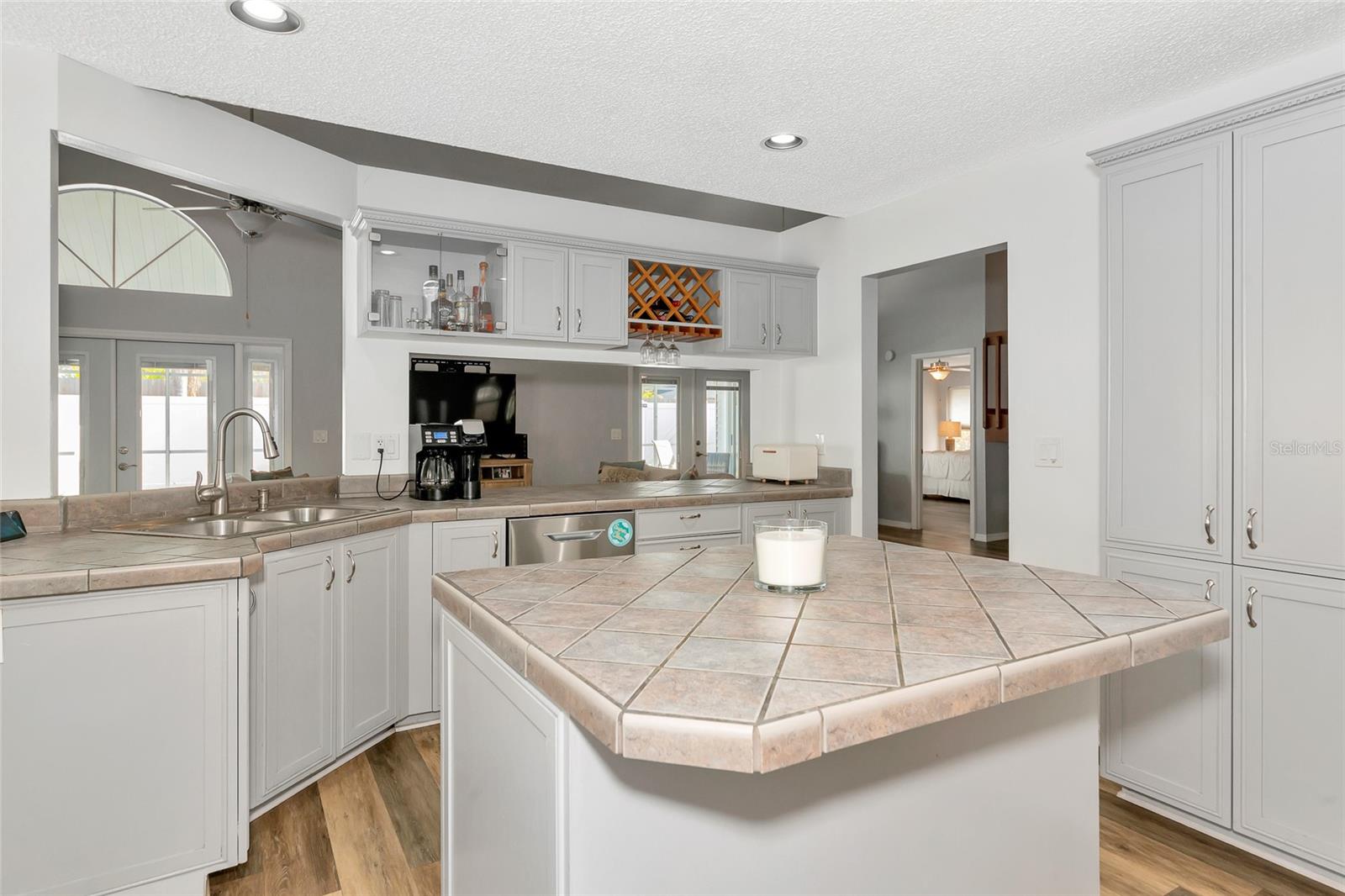 CEDAR CREEK - Residential