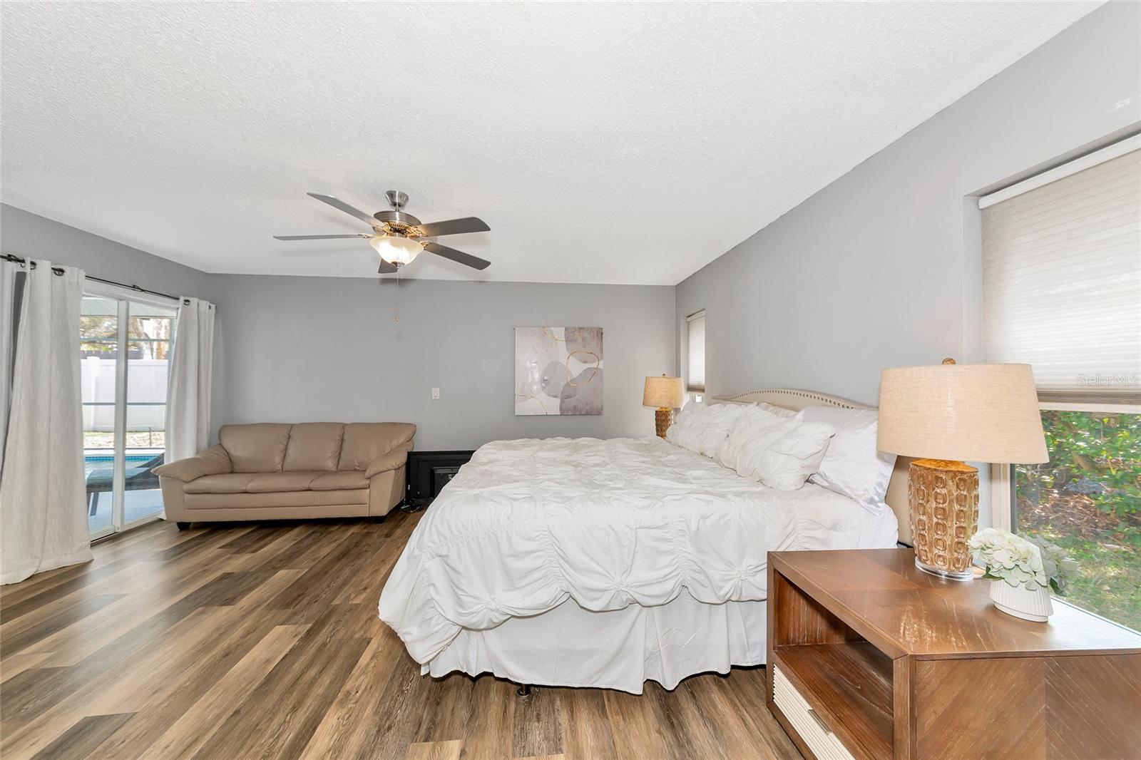 CEDAR CREEK - Residential