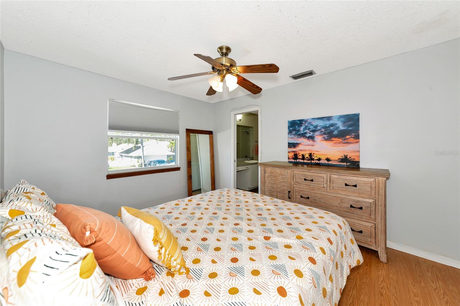 CEDAR CREEK - Residential