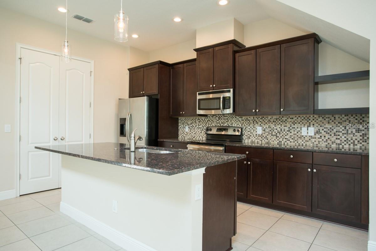 LAUREATE PARK PH 1C - Residential