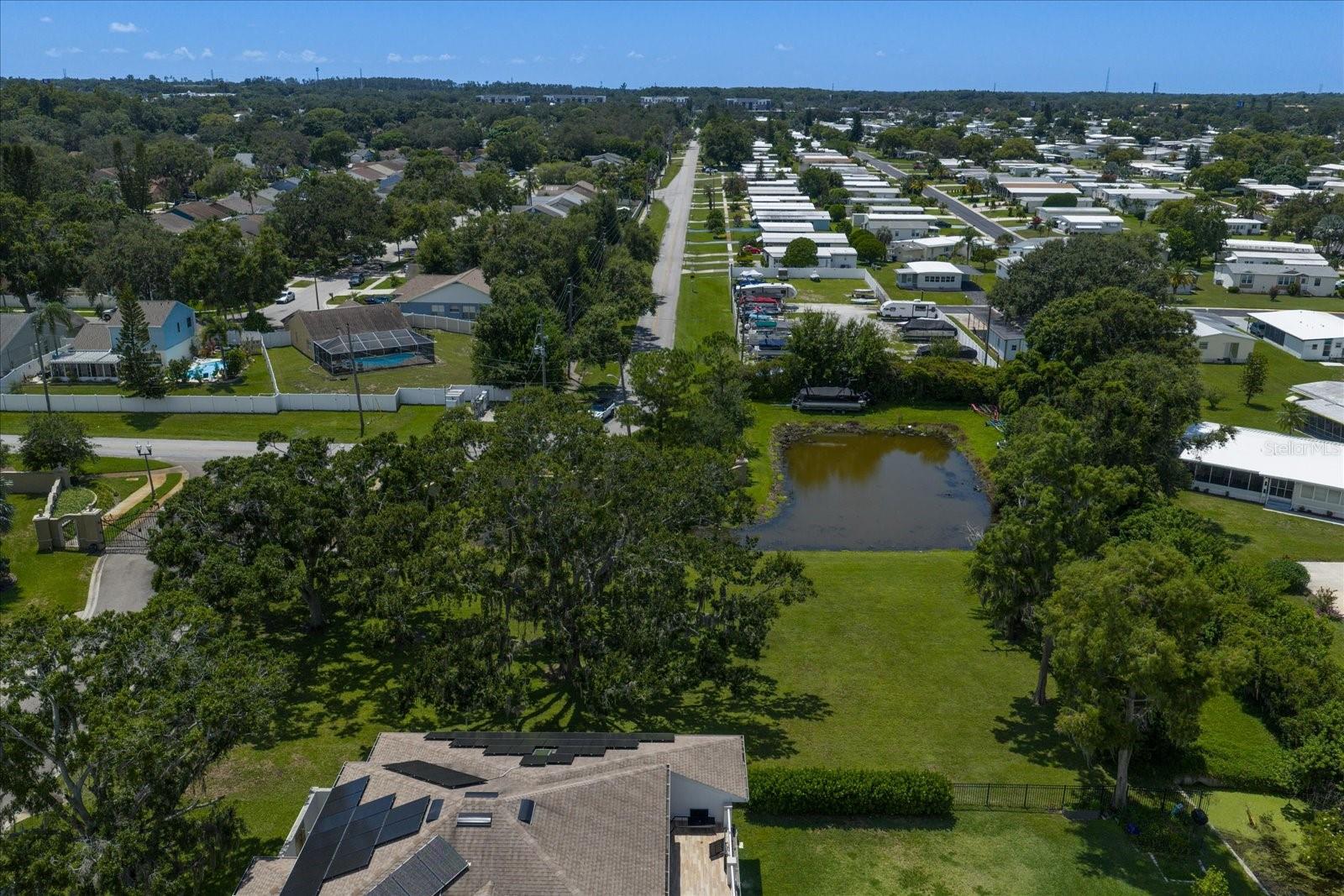 ESTATES OF LAKE TARPON - Land