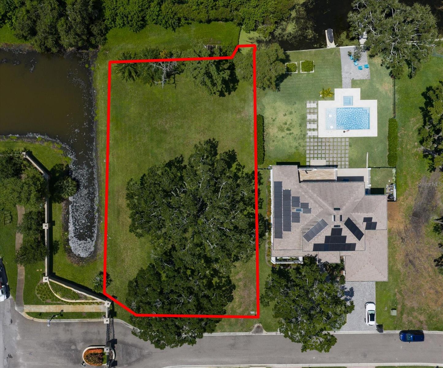 ESTATES OF LAKE TARPON - Land