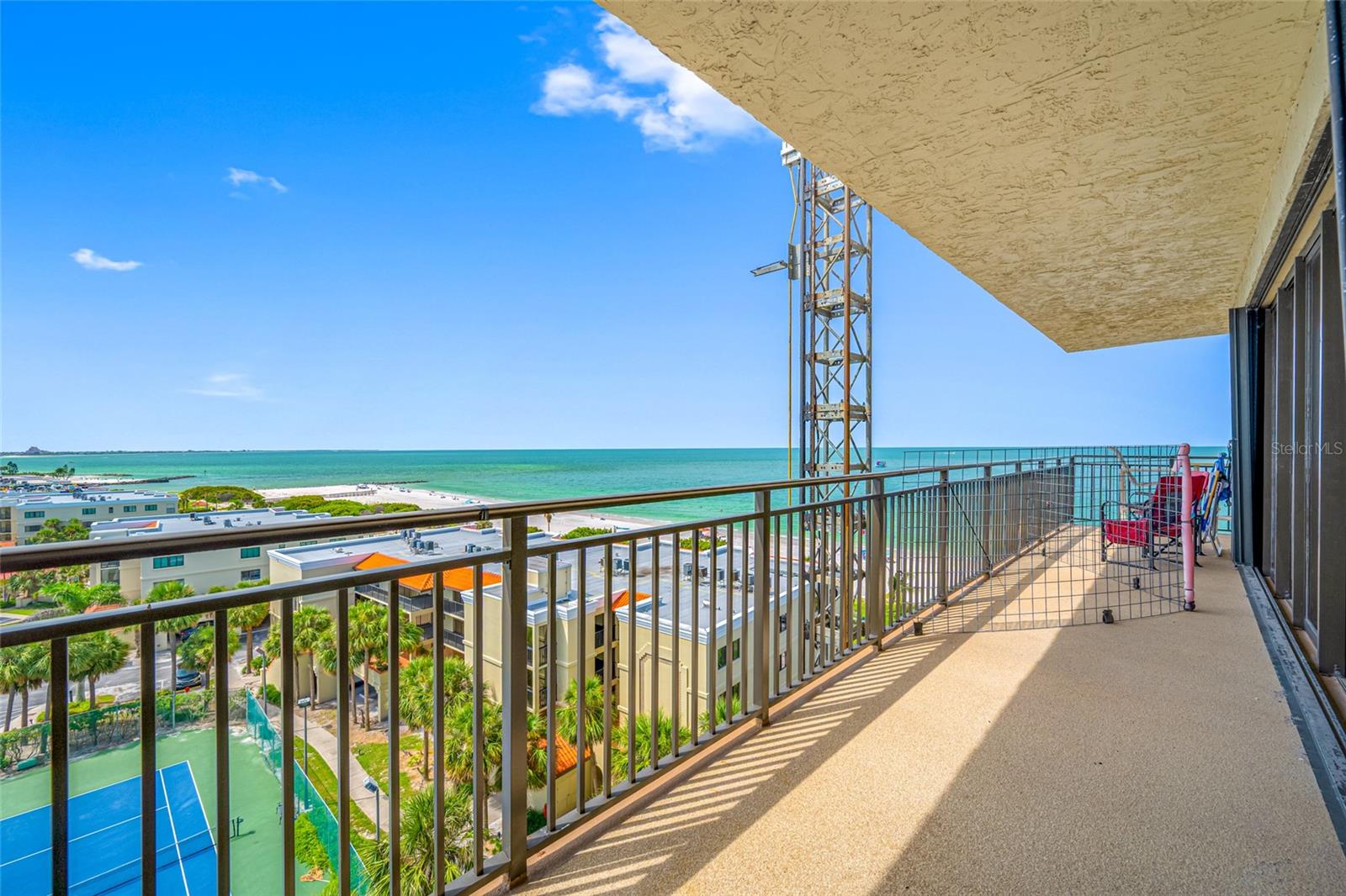 MANSIONS BY THE SEA CONDO - Residential