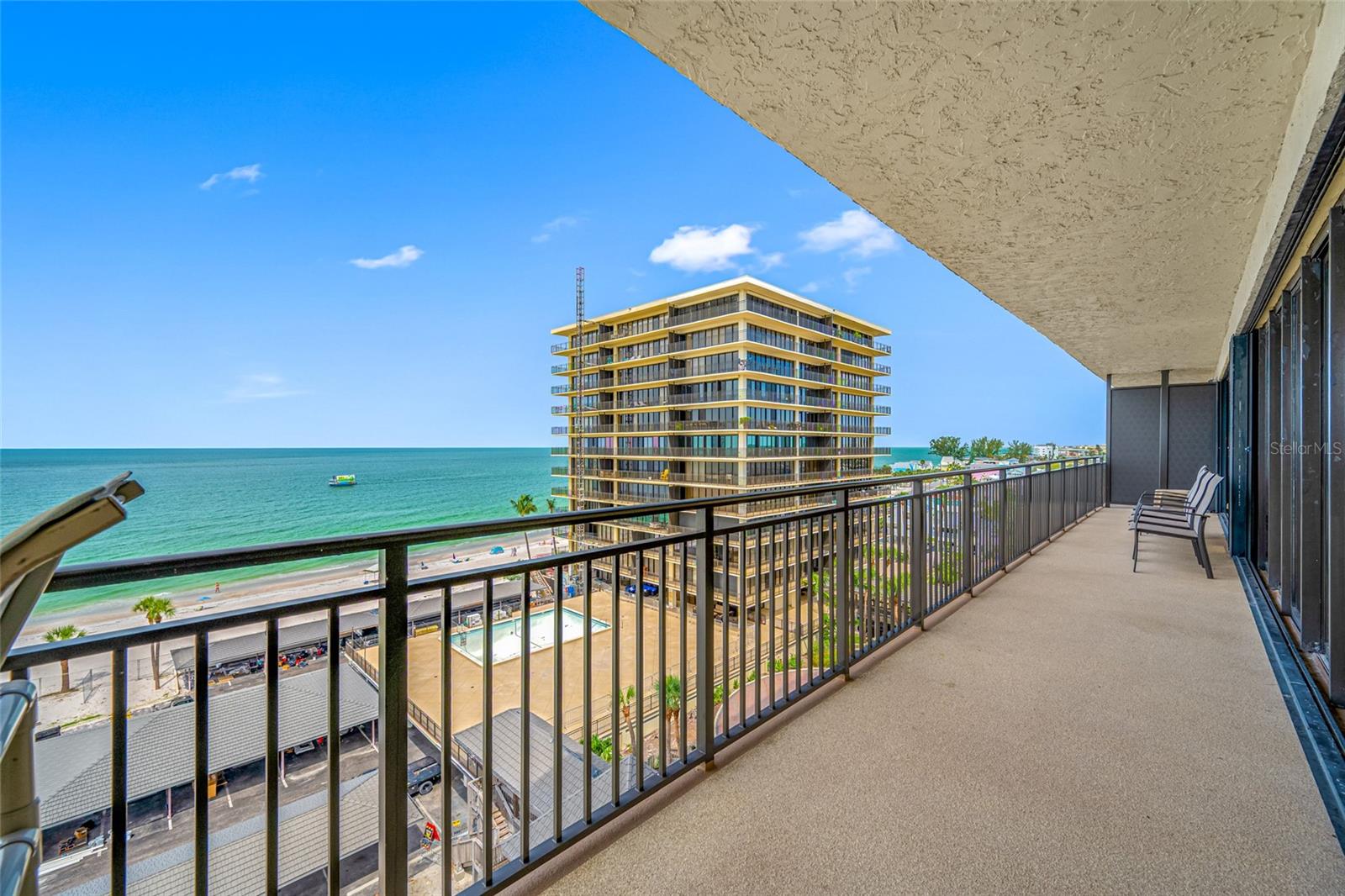 MANSIONS BY THE SEA CONDO - Residential