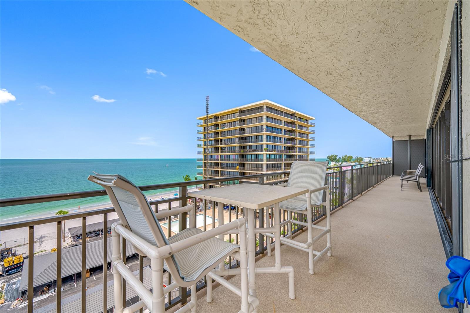 MANSIONS BY THE SEA CONDO - Residential
