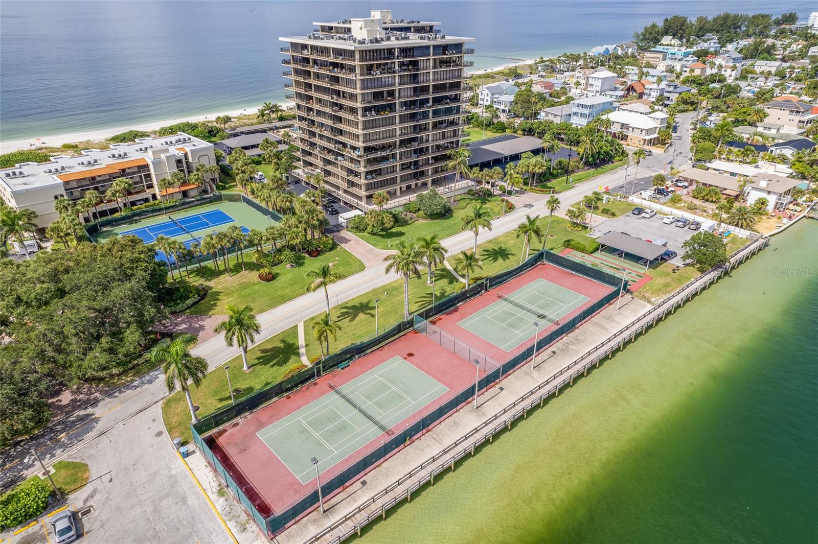 MANSIONS BY THE SEA CONDO - Residential