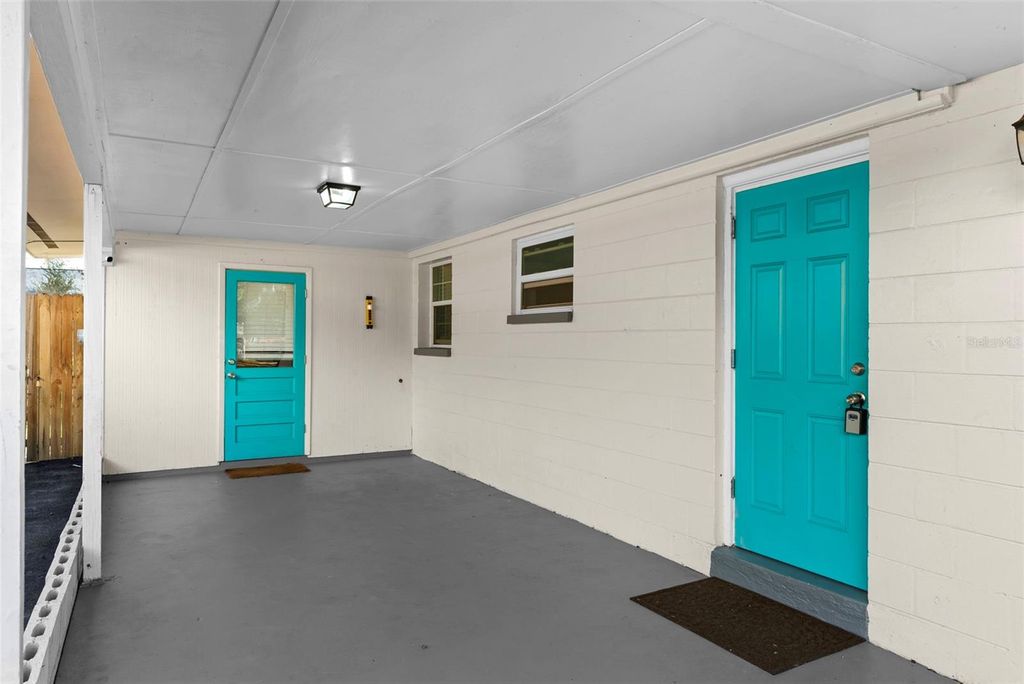 Photo of 2309 E Liberty Street, Tampa, FL 33612 (MLS # L4958107)