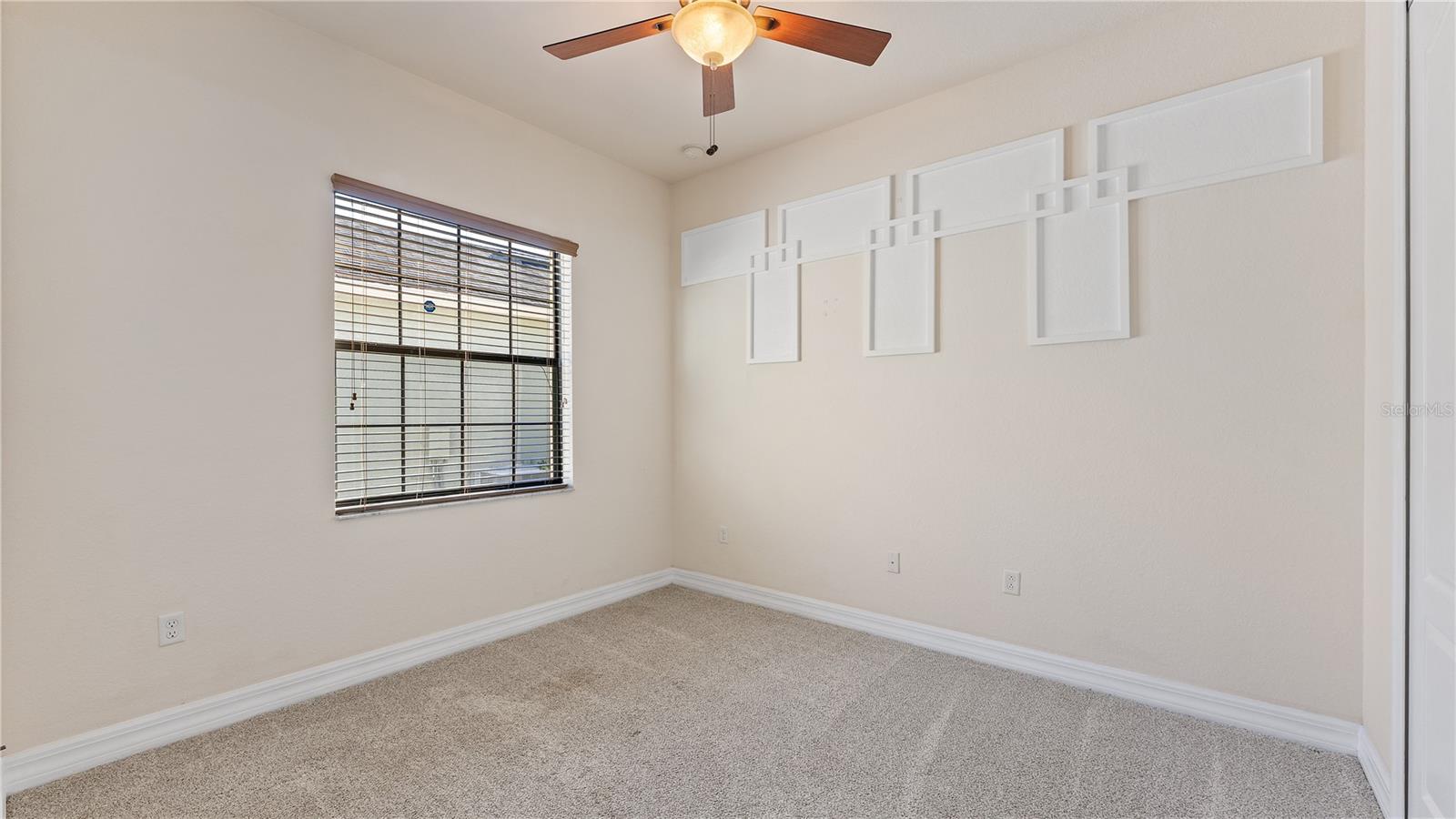 WOODLAND LAKES PRESERVE - Residential