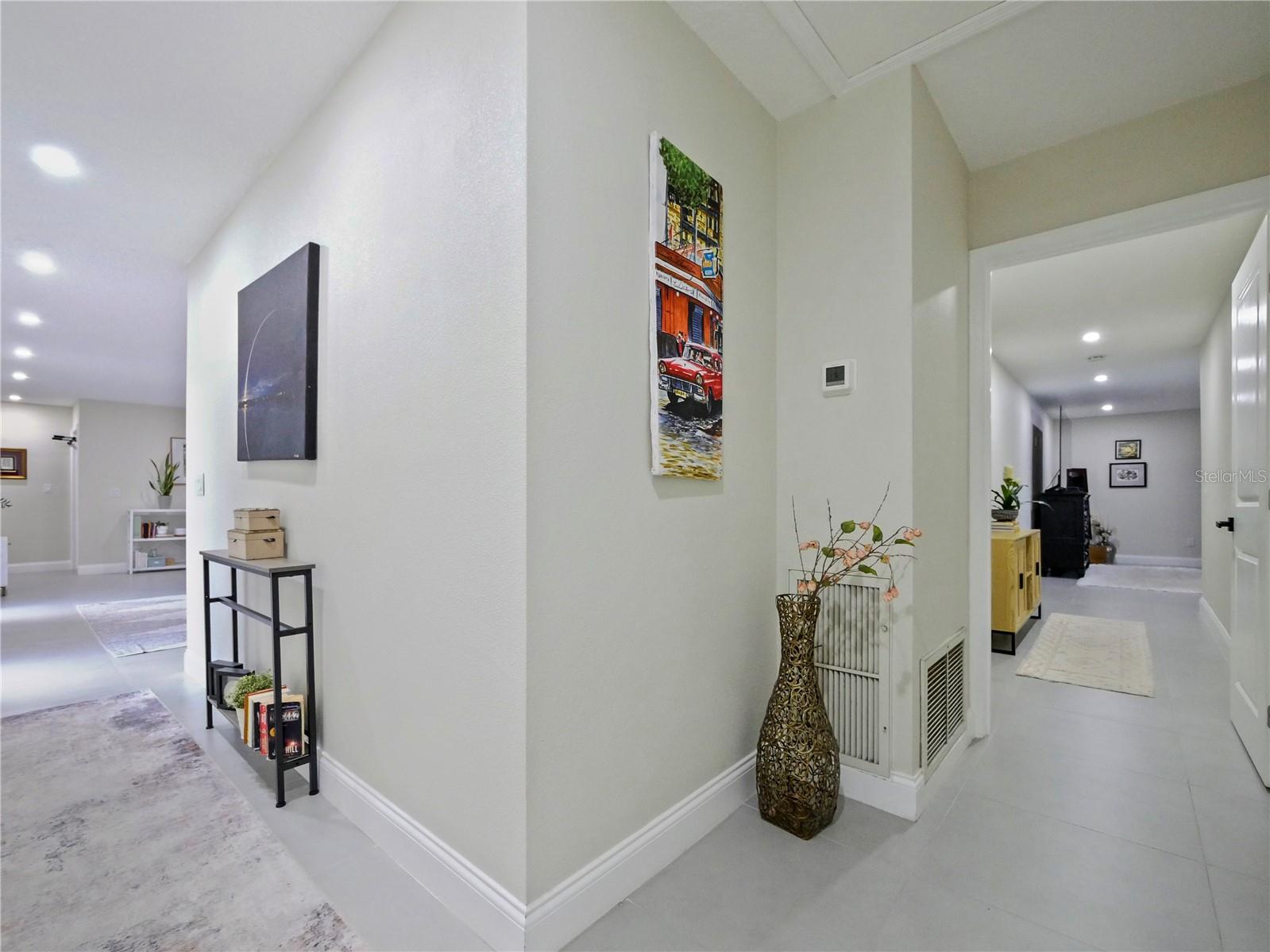 LAKE CONWAY ESTATES - Residential