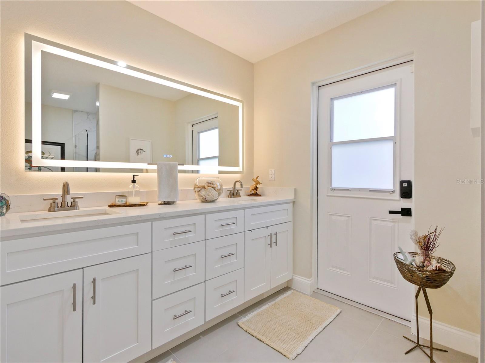 LAKE CONWAY ESTATES - Residential