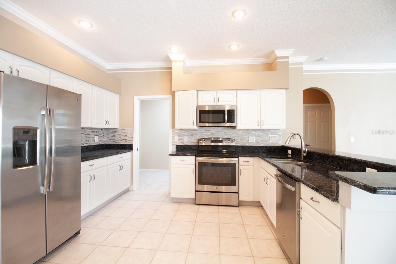 BRIDLEWOOD AT TARPON WOODS PH II - Residential