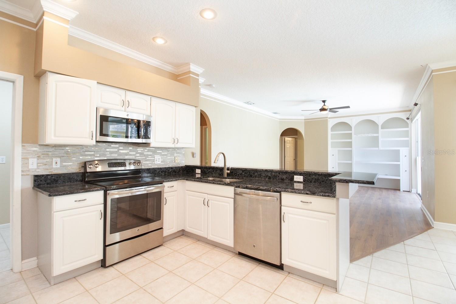 BRIDLEWOOD AT TARPON WOODS PH II - Residential