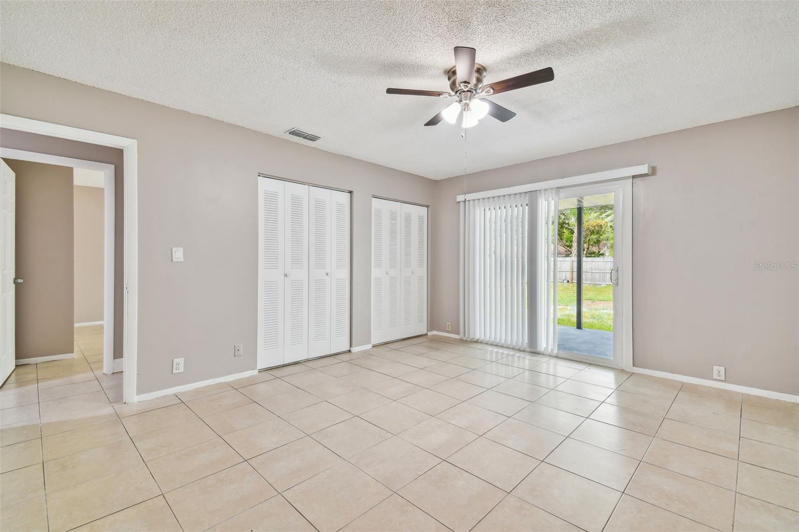 LAKE PALMS SEC 3 - Residential