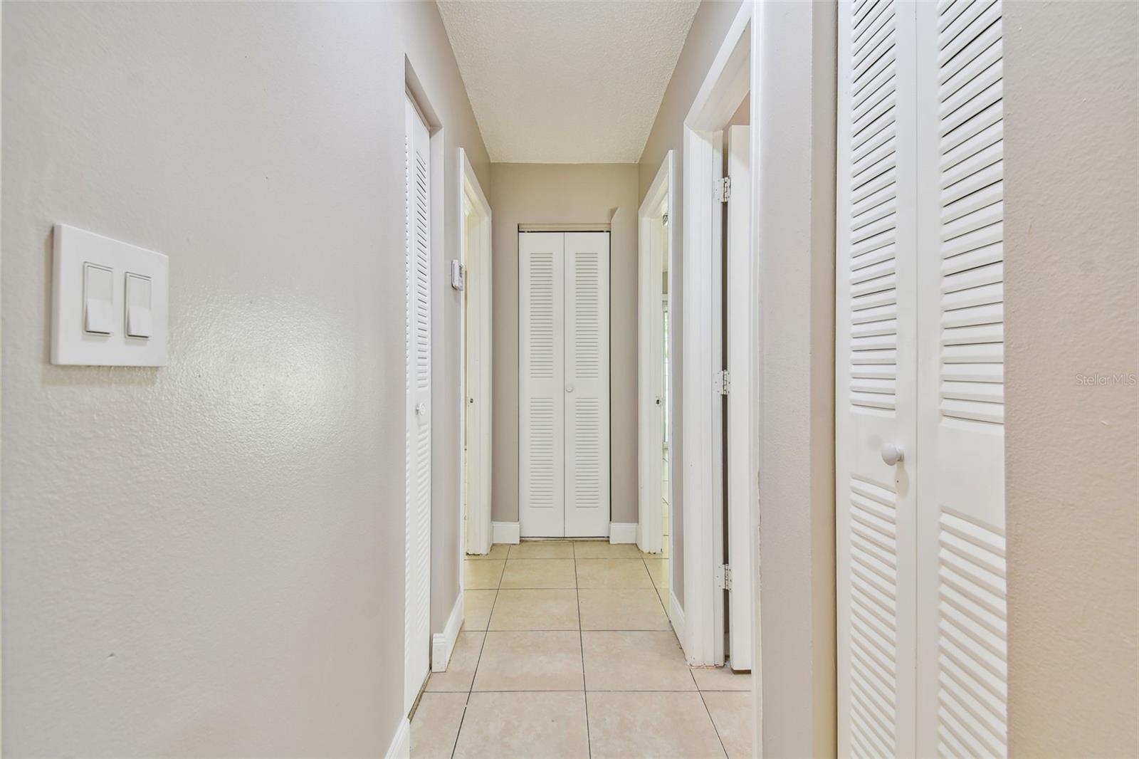 LAKE PALMS SEC 3 - Residential