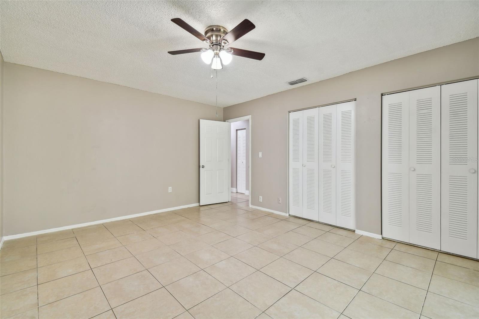 LAKE PALMS SEC 3 - Residential