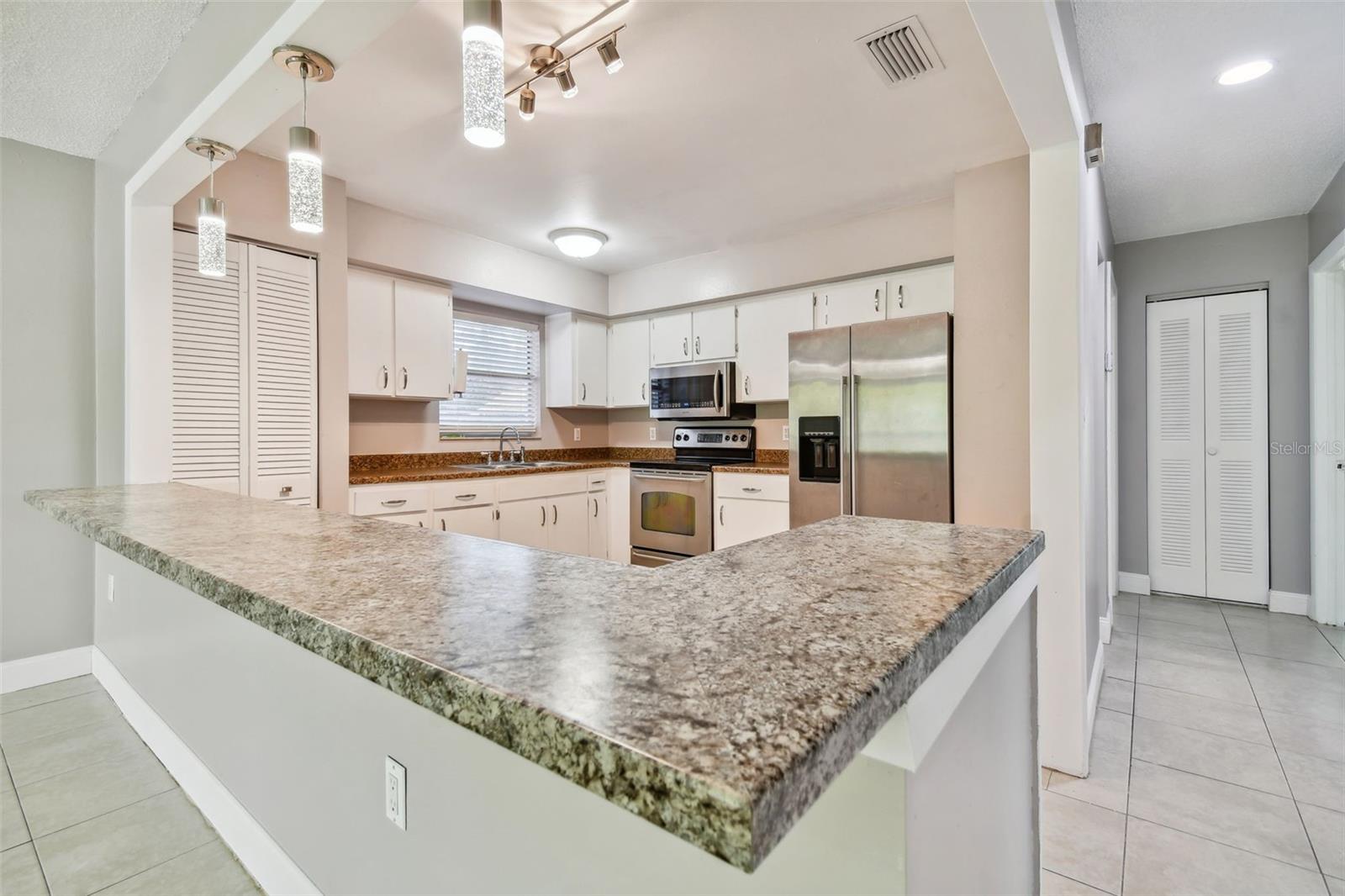 LAKE PALMS SEC 3 - Residential